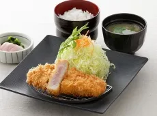 国産ロースとんかつ膳　140g　1,480円（税込）